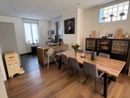 maison de ville semi-mitoyenne – 110 m² – cambrai – quartier calme