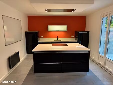 maison 4 chambres et bureau