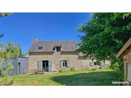 maison en pierre entre marzan et arzal