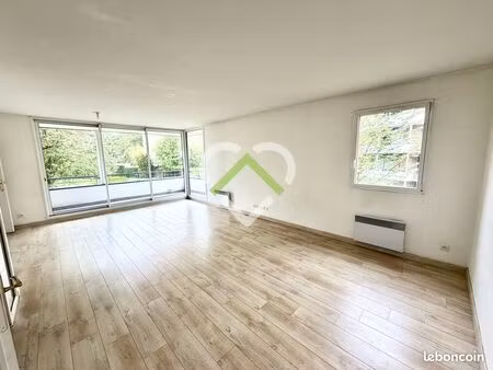 appartement 4 pièces 102 m²
