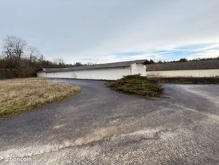 entrepôt / local d’activité avec grand terrain – secteur villers-cotterêts