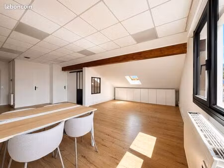 local professionnel / bureaux