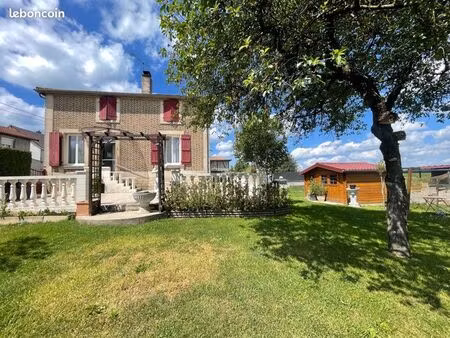 maison avec 4 chambres