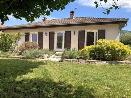 maison 4 pièces 93 m²