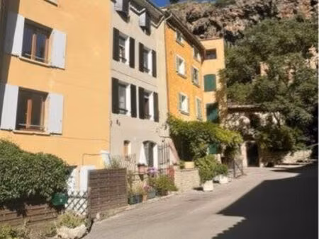 charmante maison de village au calme – 75m² habitables – 2 chambres