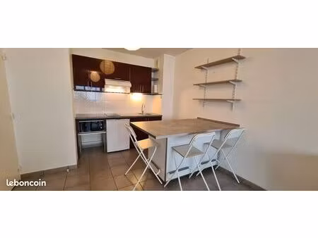 location à l'année appartement meublé