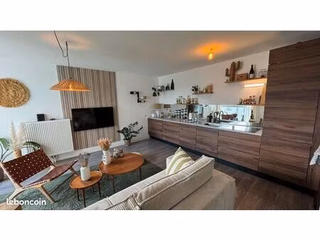 appartement euratechnologie 81 m2