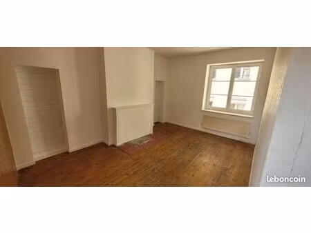f2 lumineux et calme   centre ville st etienne