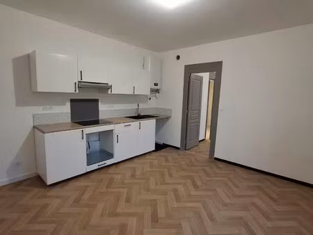 appartement t2 35m2 avec petit jardin