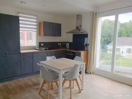 f2 de 45 m² meublé et totalement équipé