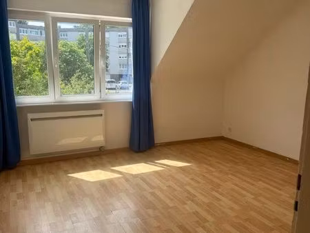 à louer – appartement f3