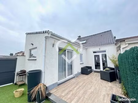 maison 4 pièces 93 m²