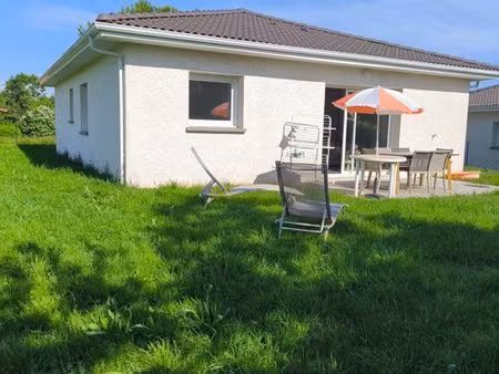maison sur la commune de saint cyr sur menthon