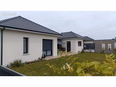 maison neuve 4 ch à 200 m de l'école