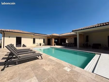 villa neuve - prestations haut de gamme - 6 pièces - à 20 minutes de bordeaux