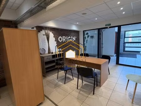 local 75 m² bourgoin-jallieu