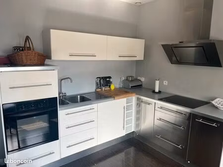 maison . 4 pièces . 103 m2 hyper centre