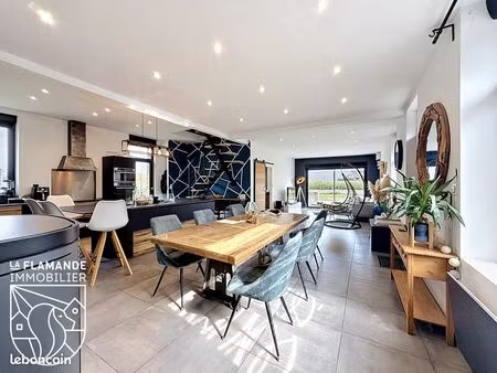 maison 7 pièces 157 m²
