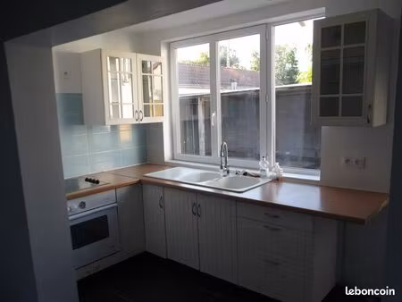loue maison 75m2 270m2