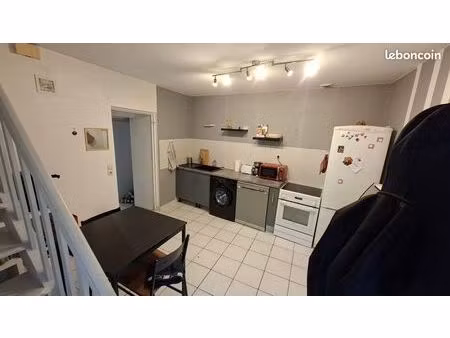 location maison ste pazanne
