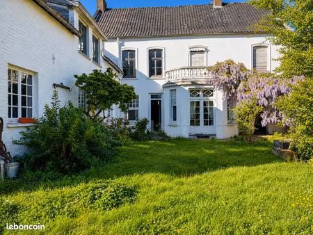 maison 6 pièces 306 m²