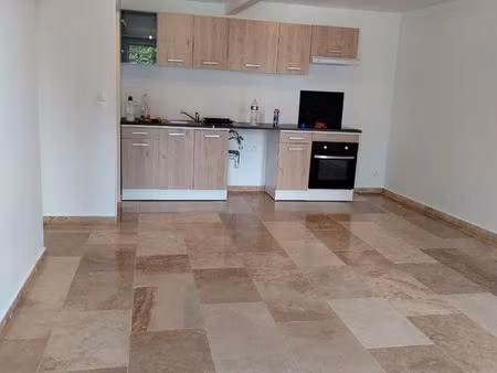 2 pièces rez-de-chaussée guîtres