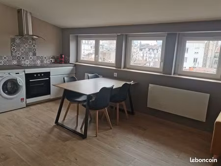 magnifique t2 de 50 m² - lumineux (sud) et très calme - place dorian - rénové 2024