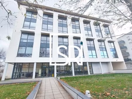 bureaux 464 m² clermont-ferrand