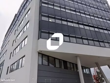 bureau 195 m²
