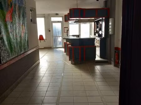 local 120m2 pour bureaux  entrepôts