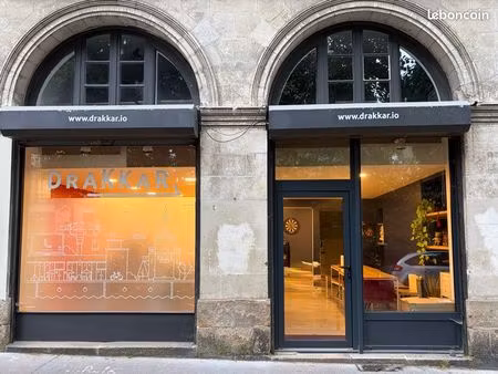 charmant local commercial en plein centre-ville