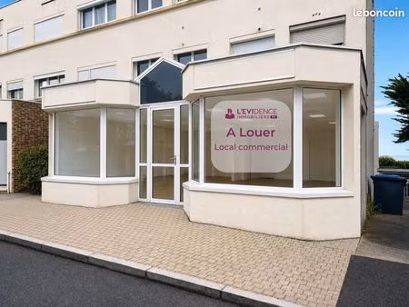 local commercial 80 m²