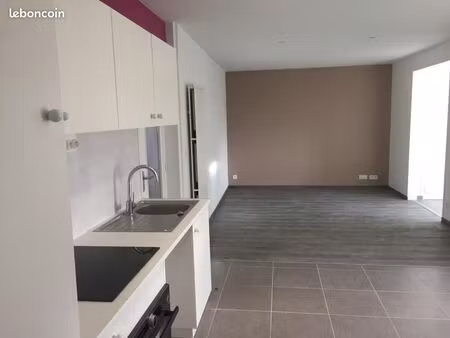 appartement 3 pièces 82 m²