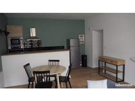 loue f2 meublé centre ville