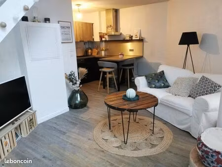 fin bastide / bas cenon - 42m loi carrez - duplex refait à neuf