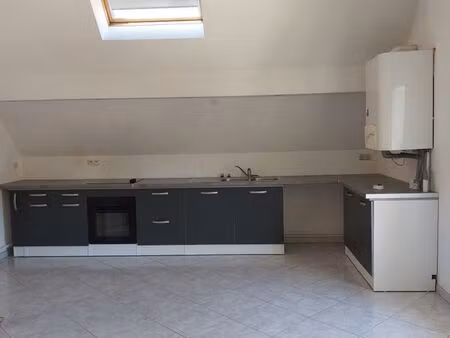 apparemment f4 90m² + places de parking
