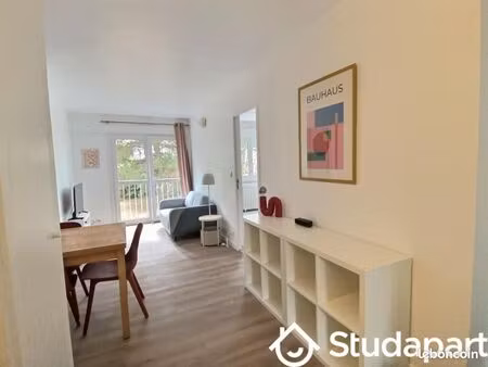 chambre 1 pièce 10 m²