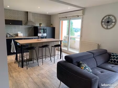 chambre avec salle de bains à louer