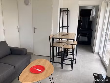 à louer : appartement f1  31 m²  entièrement meublé (725 hors charges)