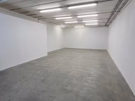 local d'activité / atelier / commercial - 77 m² - anglet (direct propriétaire)