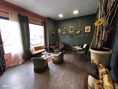opportunité rare - local commercial rénové - 50m2 - disponible rapidement