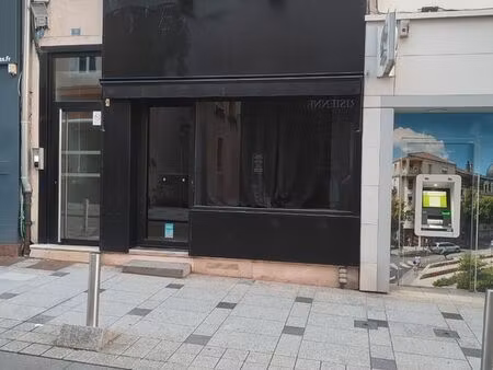 local commercial 40 m2 - centre ville