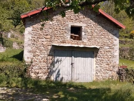 vend une grange en pierre
