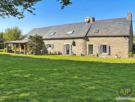 longère 6 pièces 190 m²