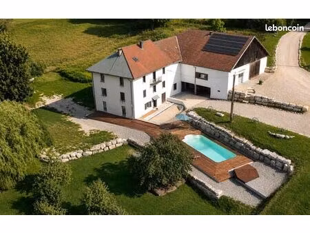 moulin 6 pièces 240 m²