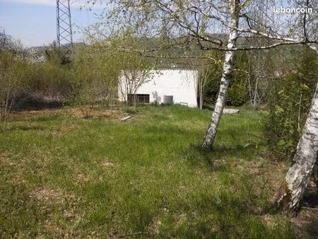 terrain avec garage