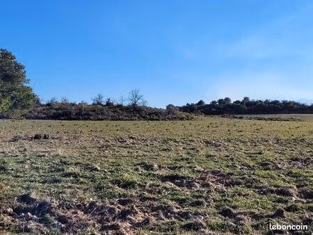 terrain 551 m² villemolaque