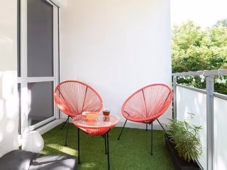 chambre 1 pièce 39 m²