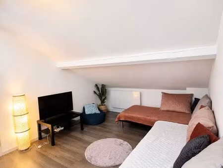 grand duplex meublé avec garage