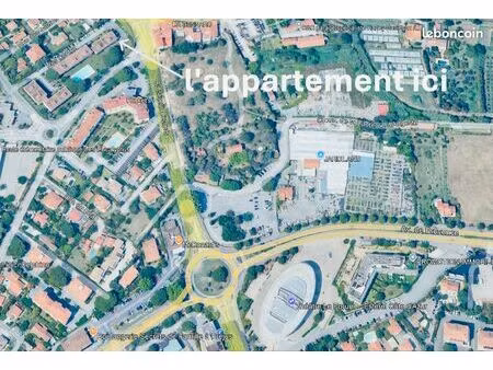 vends appartement t4 85 m² 3 chambres à 650m de la base nature- piscine